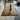Basel Esstisch - Eleganter Holztisch mit Harz & Eisen-Finish